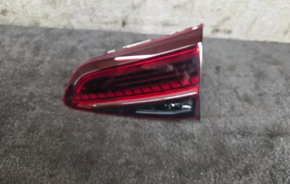 Volkswagen Golf VII Tailgate rear/tail lights 5G0945308Q