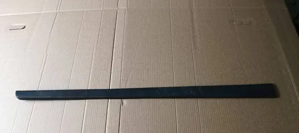 Hyundai Bayon Front door trim (molding) 87721Q0400