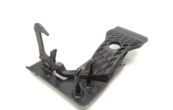 Audi A3 S3 8P Engine bonnet/hood lock/latch loop/hook 8P0823480B