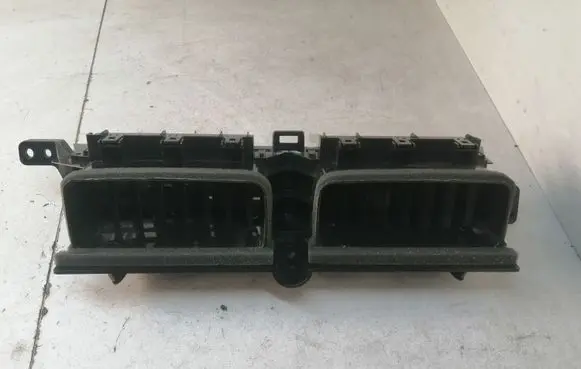 Toyota Prius (XW30) Other air conditioning (A/C) parts 5567047070 5568747030
