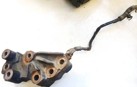 Honda CR-V Engine mounting bracket qe100swya qe100-swya
