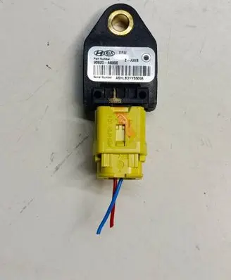 KIA Ceed Airbag deployment crash/impact sensor 95920A6000U2 95920A6000