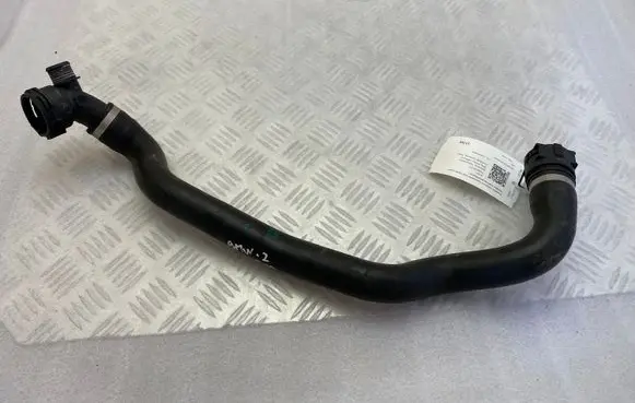 BMW 2 F46 Engine coolant pipe/hose 7617363