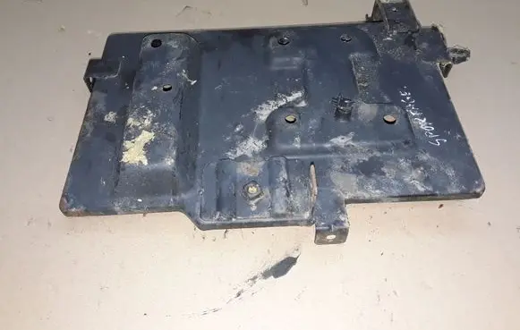 KIA Sportage Battery tray NOCODE