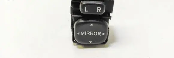 Toyota Corolla E120 E130 Wing mirror switch 183574