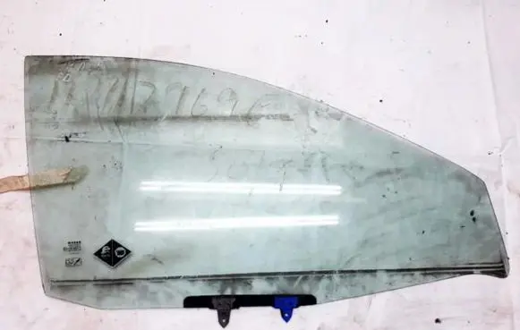 Nissan Almera Tino Front door window glass four-door