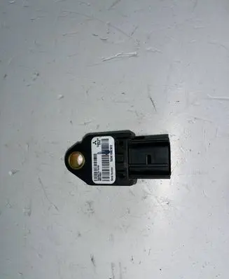 Mitsubishi Lancer Evolution Airbag deployment crash/impact sensor 8651A001