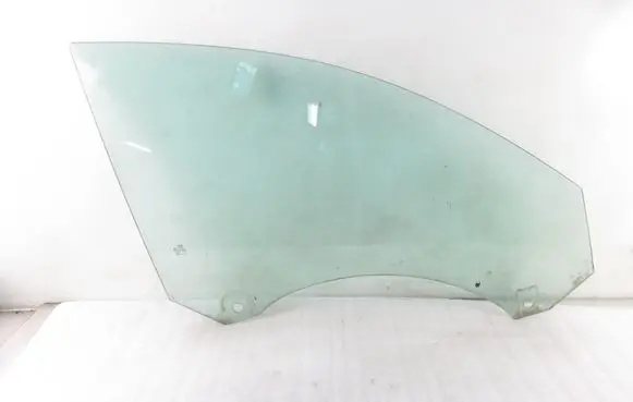Audi A6 S6 C6 4F Front door window glass four-door 