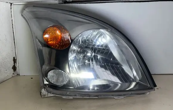 Toyota Land Cruiser (J120) Headlight/headlamp 9922680008