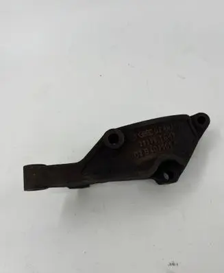 Volkswagen Transporter - Caravelle T4 Engine mounting bracket 02B409905 23395TGHT