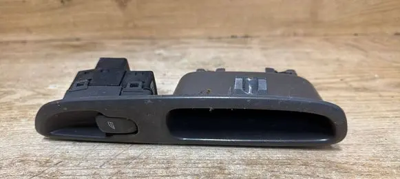 Volvo S60 Electric window control switch 9472275
