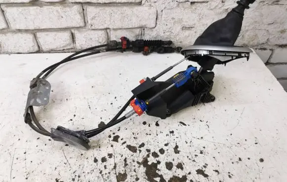 Nissan Qashqai Gear shifter/selector JD500 150607 50072823