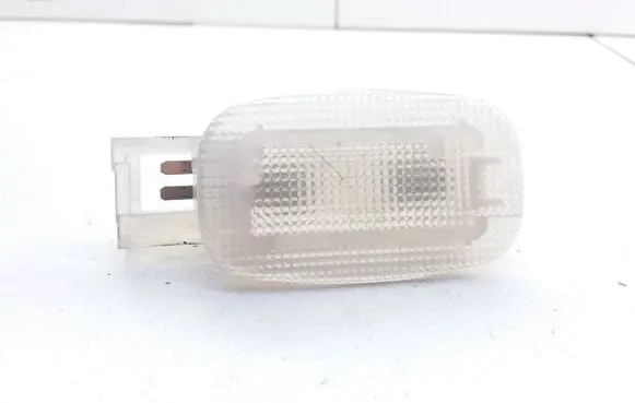 Mercedes-Benz E W211 Front seat light A2118203801