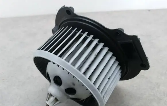 Renault Espace IV Heater fan/blower 524922096