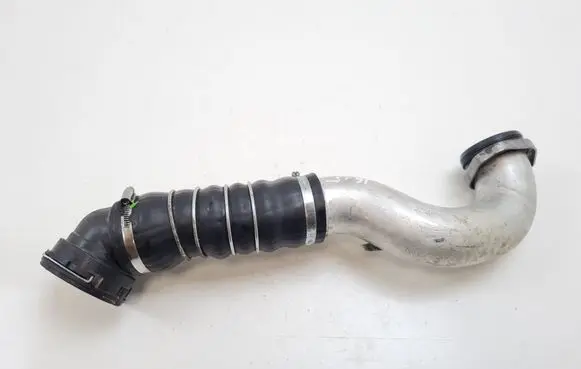 BMW 5 E60 E61 Intercooler hose/pipe 7808414