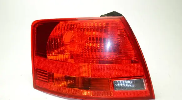 Audi A4 S4 B7 8E 8H Rear/tail lights 8E9945095C 484001 748000
