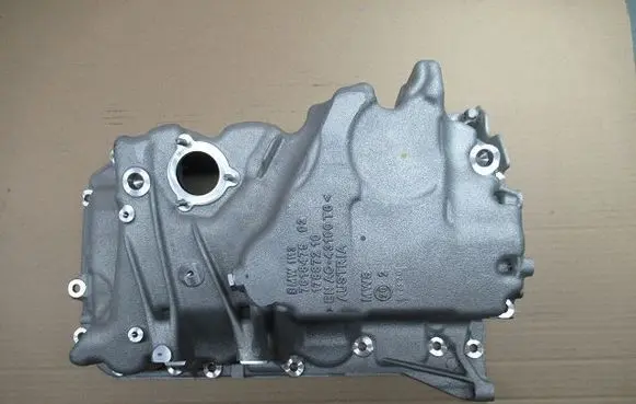 BMW X3 G01 Oil sump 7618475