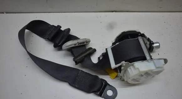Chrysler Town & Country V Front seatbelt P0ZV681X9AG TR22514B3316 371143R