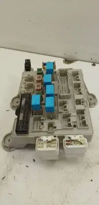 Toyota Previa (XR30, XR40) II Fuse box set 8922128150