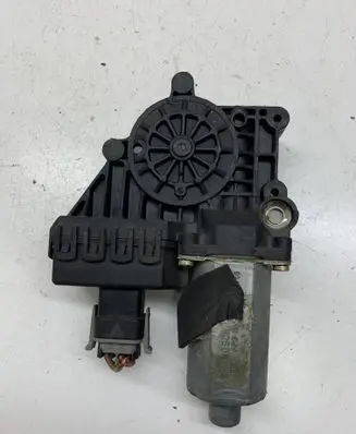 Opel Zafira A Front door window regulator motor 90579355 101249200