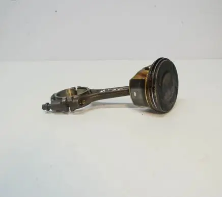 Opel Astra H Piston 0803207