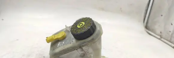 BMW 3 E46 Brake fluid reservoir 