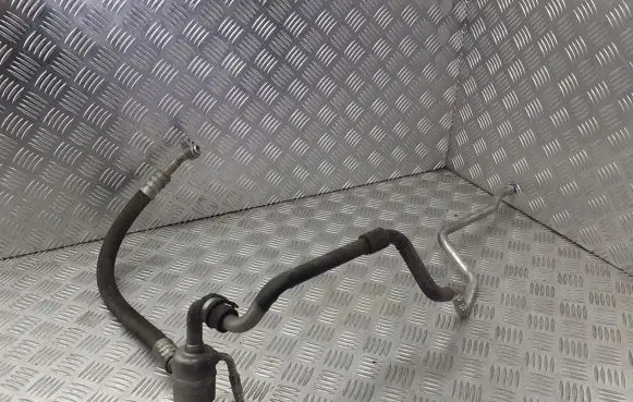 Audi A3 S3 8L Air conditioning (A/C) pipe/hose BRAK
