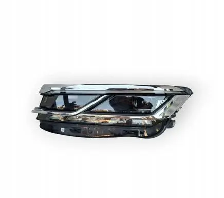 Volkswagen Touareg III Headlight/headlamp 761941081