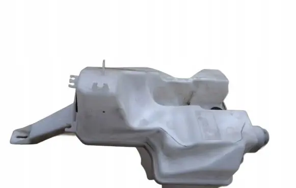 Renault Clio IV Windshield washer fluid reservoir/tank 289103346R