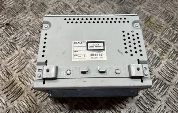 Ford Fiesta Radio/CD/DVD/GPS head unit AM5T18C815GN