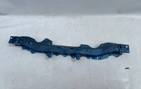 Suzuki Swift III Radiator support slam panel