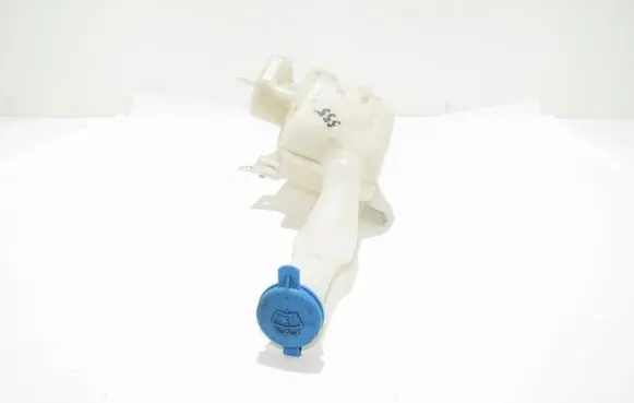 Suzuki SX4 Windshield washer fluid reservoir/tank 3840079J