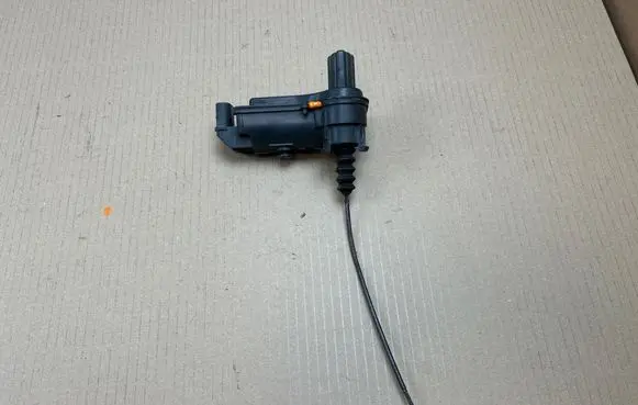 Skoda Enyaq iV Hand brake/parking brake motor 11648101072