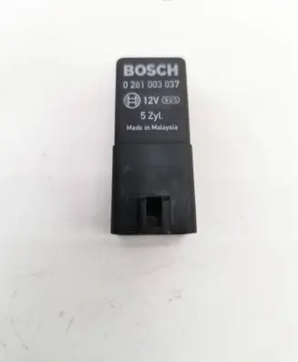 Volvo V70 Glow plug pre-heat relay 8692859 060522