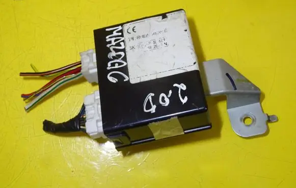 Mazda 6 Other control units/modules GJ6A675DZ