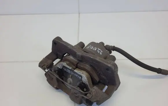 Toyota Yaris Front brake caliper