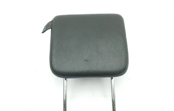 Volvo XC90 Rear seat headrest 