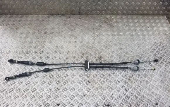 KIA Sportage Gear shift cable linkage F11006B08