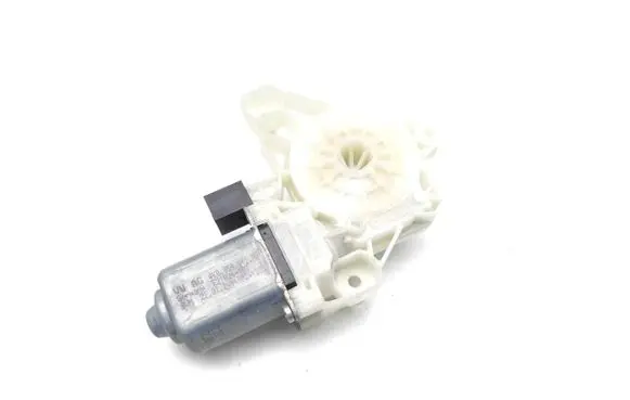 Audi Q4 Sportback e-tron Front door window regulator motor 4K0959812A E21024100