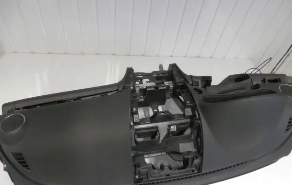 Mazda 6 Dashboard GDB366170THTHTR