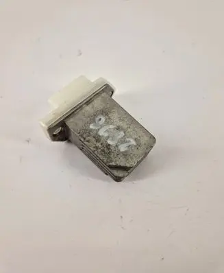 Nissan Navara D23 Heater blower fan relay 