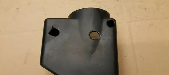 Steering wheel column trim