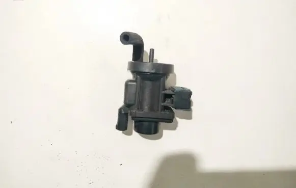 Mercedes-Benz E W210 Turbo solenoid valve A0005450427