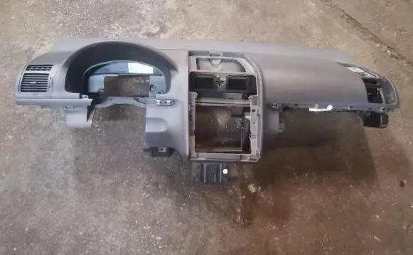 Volkswagen Touran I Dashboard 1t1857001j