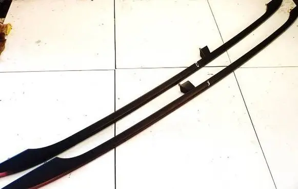 Volkswagen PASSAT B7 Roof bar rail 3C9860026B