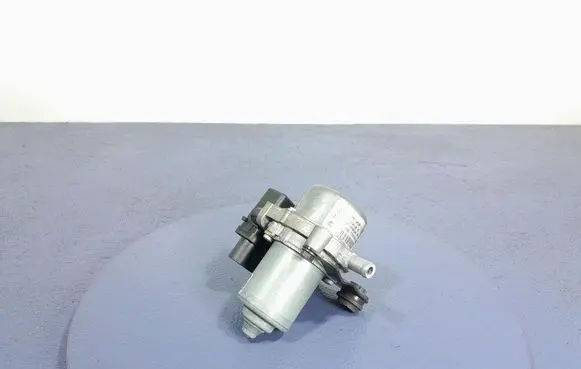 Skoda Rapid (NH) Master brake cylinder 1K0612181F