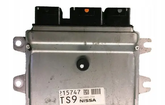Nissan Juke I F15 Engine control unit/module NEC999056