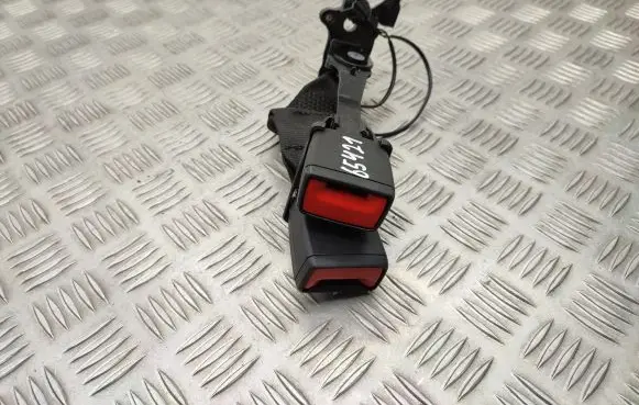 Audi Q2 - Rear seatbelt buckle 81A857739