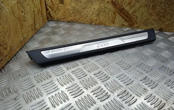 Jeep Grand Cherokee Other sill/pillar trim element 1NC80DX9AB