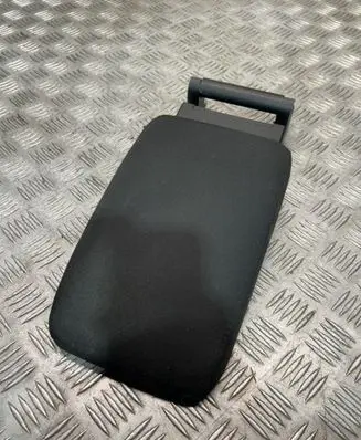 Volkswagen Golf VI Armrest 